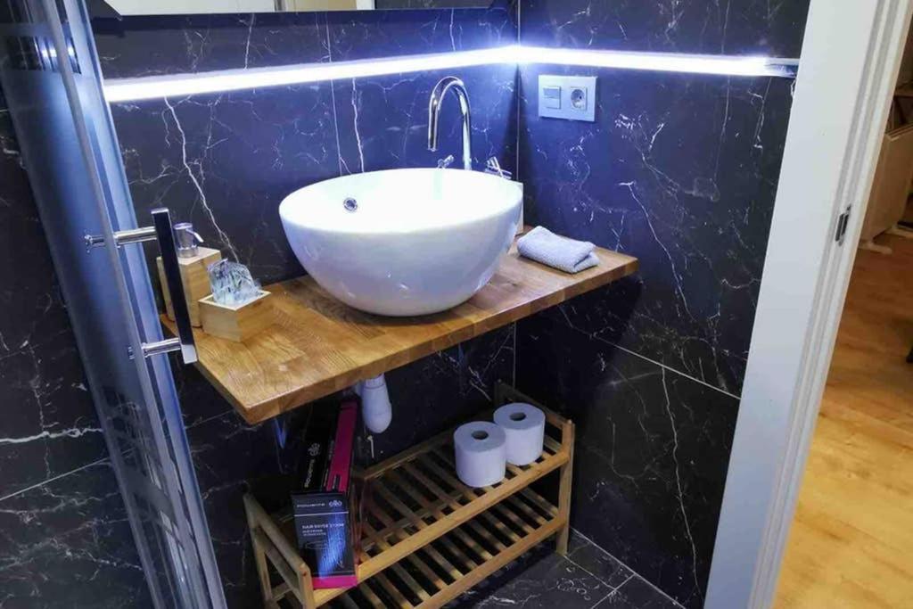 Acogedor Apartamento En El Centro De Santander Appartamento Esterno foto